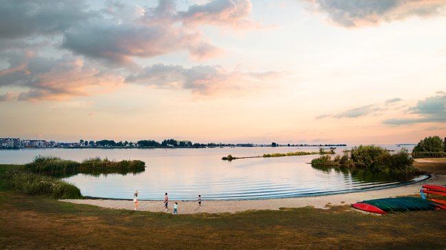 Maar in Duitsland, een meer ontstaan uit vulkanische activiteit