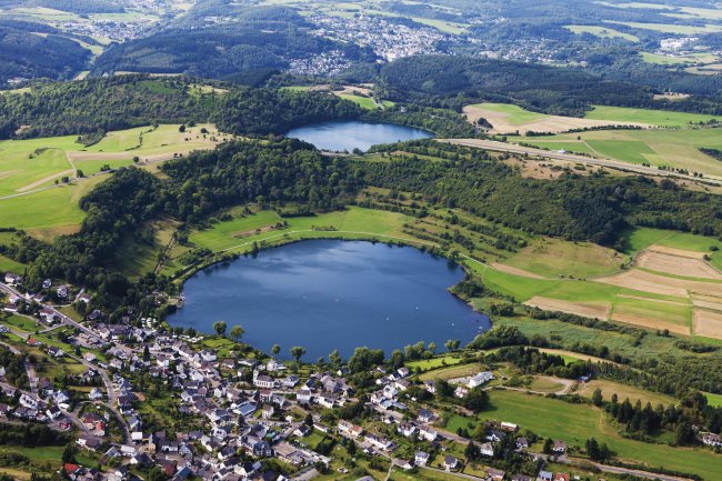 Schalkenmehrener Maar