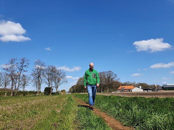 Wandeling Maliskamp door veld