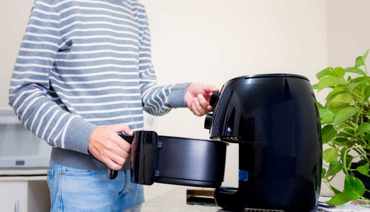 airfryer schoonmaken en onderhouden